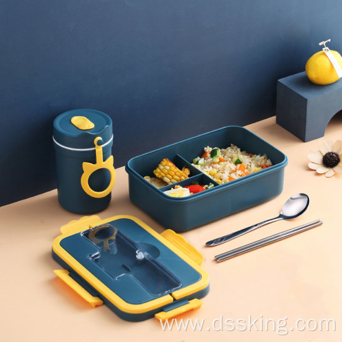 Wheat straw insulation lunchbox with three compartments